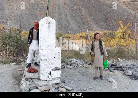 Panjshir Situation nach Ermächtigung Taliban und brechen den Widerstand Soldat. Ahmad Masoud will ihren Vaterweg fortsetzen, aber`s ist nicht erfolgreich. Stockfoto